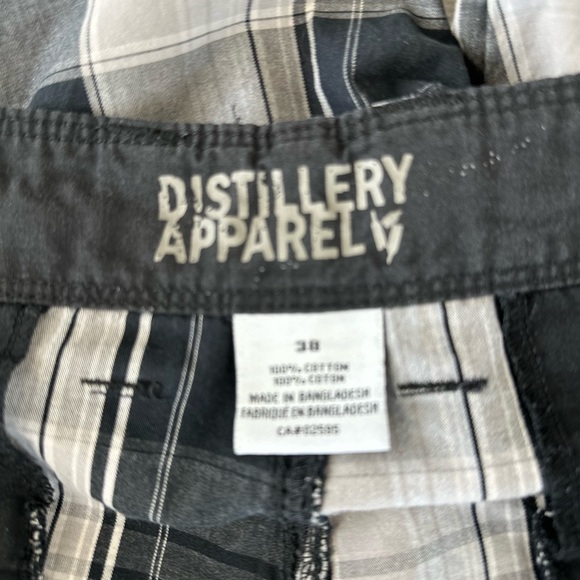 DISTILLERY APPAREL Men’s Plaid Flat Front Shorts Size 38 - Picture 10 of 12
